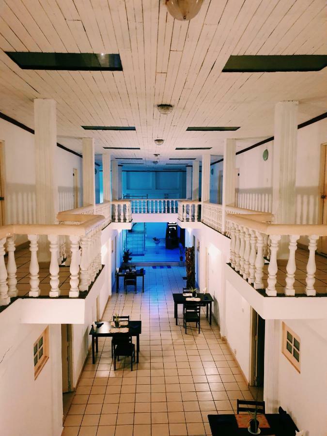 Oasis Skybeach Hostel - Negombo Eksteriør billede