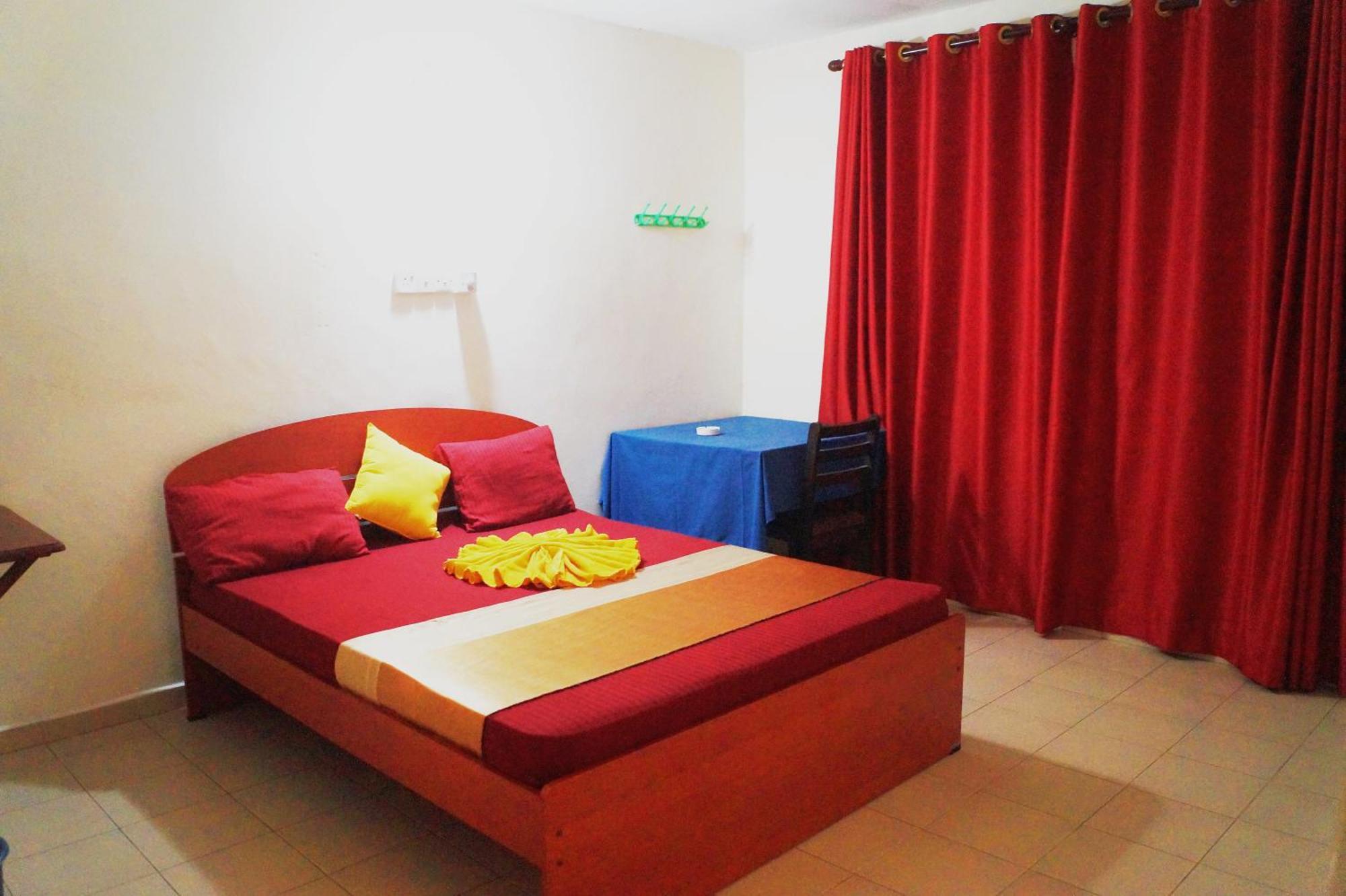 Oasis Skybeach Hostel - Negombo Eksteriør billede