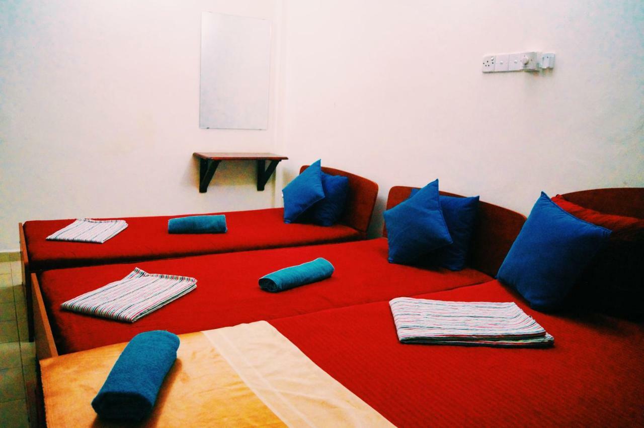 Oasis Skybeach Hostel - Negombo Eksteriør billede