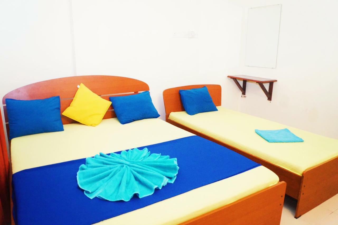Oasis Skybeach Hostel - Negombo Eksteriør billede